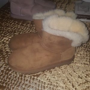 UGG Shoes - Uggs UGG Shoes - Uggs